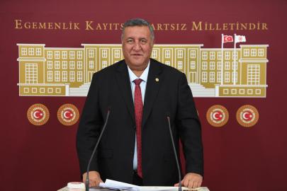 CHP Niğde Milletvekili Ömer Fethi Gürer, artan gıda zehirlenmelerine karşı iktidarı uyardı.        Gürer: “Gıda Zehirlenmelerinde Denetim Yetersizliği”