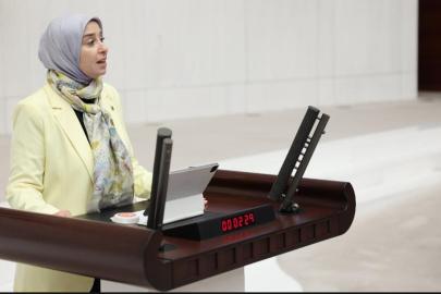 DEVA Partili Elif Esen: “Vergi adaleti yurttaşın sırtında yük artarken, kamuya ayrıcalık dağıtılarak sağlanamaz”