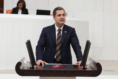 CHP’Lİ YÜCEL, İKTİDAR MİLLETVEKİLLERİNE MECLİS KÜRSÜSÜNDEN SESLENDİ:  “ETKİSİZSİNİZ…”