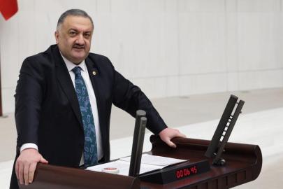 DEVA Partili Karal: “Diyanet’in elindeki en büyük güç olan Cuma hutbeleri kuşatan ve yol gösteren bir dil için kullanılmalı”