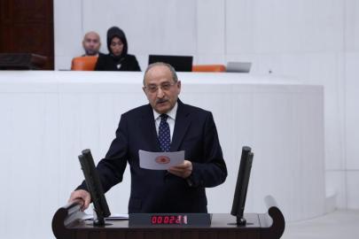 DEVA Partili Medeni Yılmaz: “Bu bütçe; ithalatı, betonu ve rantı önceleyen bir bütçedir”