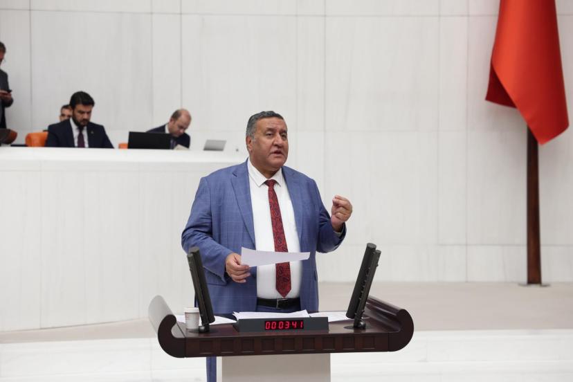 Gürer: “Üretim çöküyor, Türkiye ithalata bağımlı hale geldi”