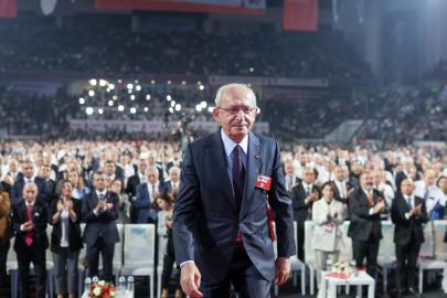 Kemal Kılıçdaroğlu'ndan 'aktif siyaseti bıraktı' iddialarına yalanlama