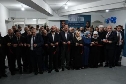 Saadet Partisi Genel Başkanı Mahmut Arıkan, Lübnan’da Filistin Mülteci Kamplarını Ziyaret Etti