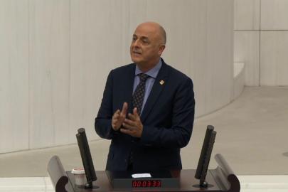 CHP’li Özlale: “Günde 50 lirayı tartışıyoruz, bu da bizim ayıbımız olsun”