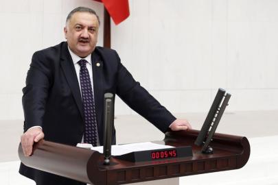 DEVA Partili Karal'dan hükümete Cem Karaca'lı enflasyon göndermesi: “Yol dediğin yol gibi, ulaşmalı bir yere, biz dön baba dönelim, geliyoruz aynı yere!”