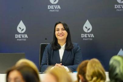DEVA Partili Sudan: “Yanlış politikalar kadınları siyasetten uzaklaştırdı”