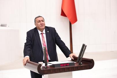 GÜRER: “SORUN SULAMA BİRLİKLERİ DEĞİL, SUYU YÖNETEMEYEN POLİTİKALARDIR”