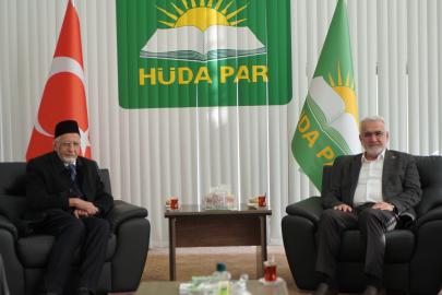 HÜDA PAR Genel Başkanı Yapıcıoğlu İhvan heyetini ağırladı