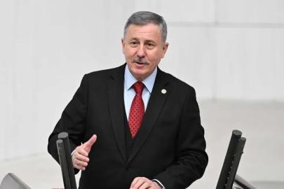 Özdağ’dan pestisitlere karşı kapsamlı kanun teklifi: Denetim hasat öncesinden başlayacak