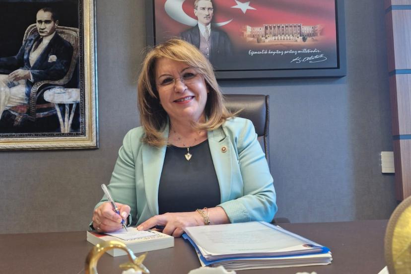 CHP DENİZLİ MİLLETVEKİLİ GÜLİZAR BİÇER KARACA’DAN  STAJYER AVUKATA ÜCRET, BERAATTE VEKALET ÜCRETİ KANUN TEKLİFİ: İKİ DÜZENLEME TBMM’DE