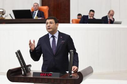 DEVA Partili İdris Şahin’den Varlık Fonu çıkışı: “Milletin şirketlerini dış borca teminat gösteriyorlar” “İktidarın enflasyon tezi akla ve bilime aykırıydı; ülkeyi uçurumun kenarına bıraktılar”