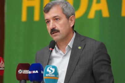 HÜDA PAR Diyarbakır'da "Ana Dilimi Seçiyorum" paneli düzenledi