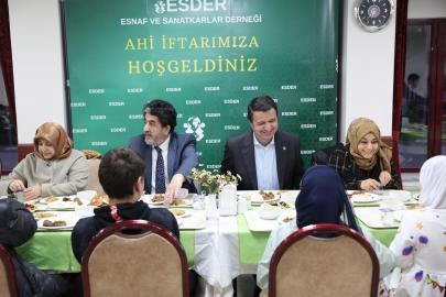 SAADET PARTİSİ GENEL BAŞKANI MAHMUT ARIKAN, RAMAZAN AYININ İLK İFTARI”NDA YETİMLERLE BULUŞTU