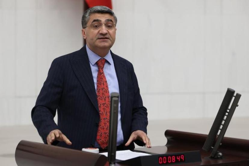 DEVA Partili Ekmen, Batman Üniversitesi’ndeki kadro iptalini Meclis gündemine taşıdı