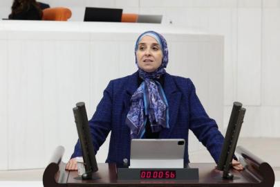 DEVA Partili Elif Esen: “Devletin tarafsızlığı aşınıyor, güven krizi derinleşiyor”