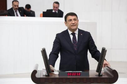 DEVA Partili İdris Şahin, Cumhuriyet başsavcılıklarındaki dosya yükünü gündeme taşıdı: “11 milyon 671 bin dosya, önleyemeyen devlet aklının sonucudur” “Adalet, dosya kapakları arasına sıkışmış bir istatistik değildir”