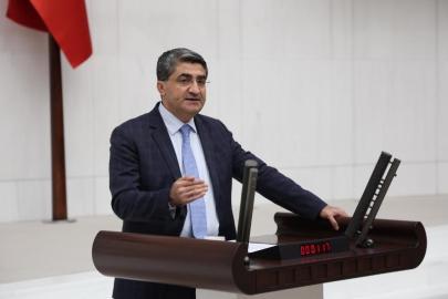 DEVA Partili Mehmet Emin Ekmen: Okullarda psikolog, sosyolog ve sosyal hizmet uzmanı istihdamı şart