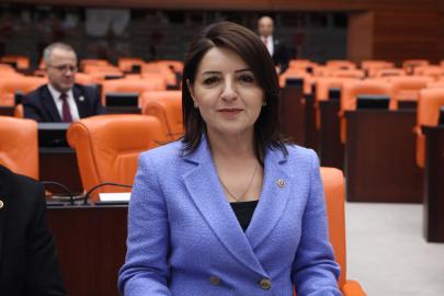 ENFLASYON HEDEFİ DAĞILDI, FATURA YİNE VATANDAŞA KESİLDİ  GÜLCAN KIŞ: “ZAMMI BUGÜN YAPIYORLAR, KIŞIN VATANDAŞA ÖDETİYORLAR”