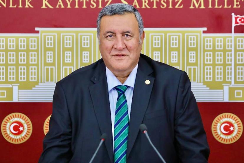 GÜRER: “DSİ YEMEKHANESİ ZAMLANDI”     GÜRER: “GIDA FİYATLARINDAKİ ARTIŞI DSİ’DE TESCİLLEDİ”