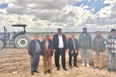 Gürer: “Üretici Ekime Başladı, Artan Maliyetlerden Endişeli”     Gürer: “Tarımda Planlama Şart, Üretici Desteklenmeli”     Gürer: “Üretici Kaygılı Ekim Yapıyor “