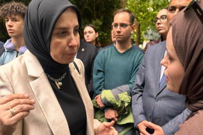 DEVA Partili Esen'in çağrısı karşılık buldu: Bilgi Üniversitesi yeniden açıldı