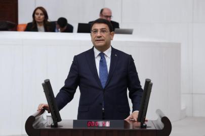 DEVA Partili İdris Şahin, cezaevi kapasite sorununu gündeme taşıdı:  “Koğuşları değil, adaleti büyütmek zorundasınız”  "Türkiye’nin ihtiyacı daha fazla beton değil, daha fazla hukuka sadakattir"