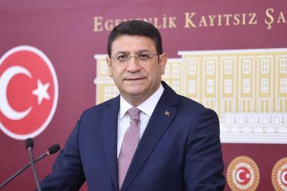 DEVA Partisi Ankara Milletvekili İdris Şahin’den Kurban Bayramı mesajı: "Aradığımız eski bayramlar değil, alın terinin karşılık bulduğu adil bir Türkiye'dir"