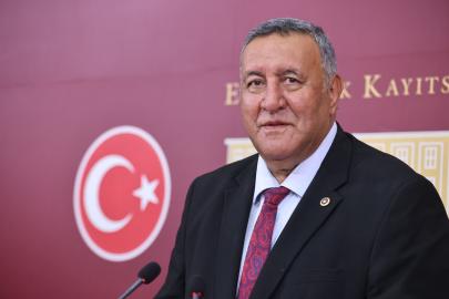 GÜRER: “MEMURLAR DA YOKSULLUK SINIRI ALTINDA KALDI”     GÜRER: “3600 EK GÖSTERGE TÜM 1.DERECEYE EREN MEMURA VERİLMELİDİR”     GÜRER: “MEMURLARIN DA ENFLASYON KARŞISINDA GELİRLERİ İYİLEŞTİRİLMELİDİR”
