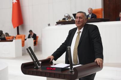 GÜRER: “TAPU SORUNLARI VE GES UYGULAMALARI ÇİFTÇİYİ MAĞDUR EDİYOR”     GÜRER: “GES, TARIM ARAZİLERİ İLE MERALARI TÜKETİYOR”