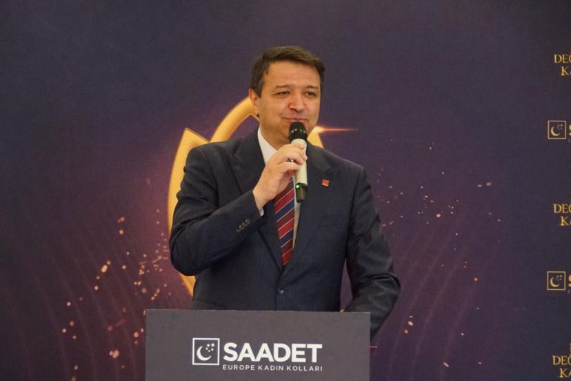 SAADET PARTİSİ GENEL BAŞKANI MAHMUT ARIKAN FRANKFURT’TA:  “KADIN, BİR MEDENİYETİN İNŞASINDA ÖZNEDİR” “KADIN MEFHUMUNU ÖZGÜRLEŞTİRECEĞİZ”
