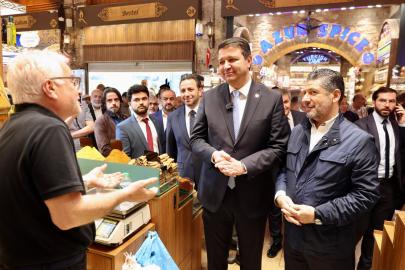 SAADET PARTİSİ GENEL BAŞKANI MAHMUT ARIKAN İSTANBUL’DA ESNAFIN DERDİNİ DİNLEDİ