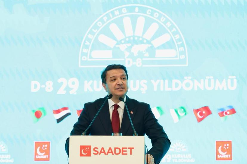 D-8’İN 29. KURULUŞ YIL DÖNÜMÜ ÇIRAĞAN SARAYI’NDA KUTLANDI