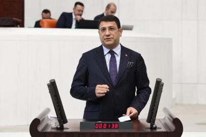 DEVA Partisi Ankara Milletvekili İdris Şahin’den Yusuf Tekin’e öğretmenlerin mülakat ve maaş mücadelesi üzerinden sert tepki: “Öğretmenin hakkı için daha kaç gün susacaksınız?”