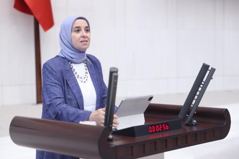 DEVA Partili Elif Esen: “Yoksulluğu reva gördüğünüz emeklilere hak ettikleri maaşı verin!”
