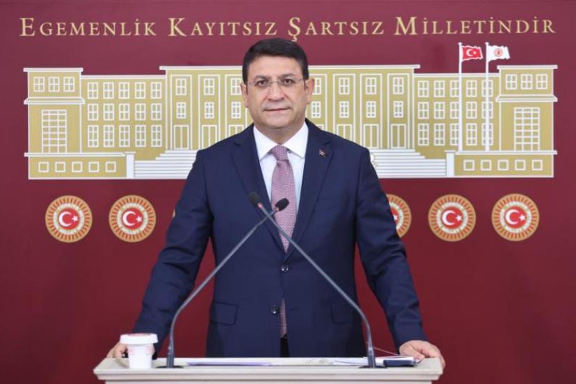 DEVA Partisi Ankara Milletvekili İdris Şahin , 15 Temmuz’un 10. yılında KHK mağduriyetleri ni hatırlattı : “Suçluyu cezalandırmak devletin görevidir ama suçsuzun hakkını teslim etmek devletin şerefidir”