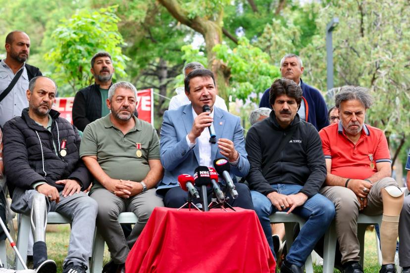 SAADET PARTİSİ GENEL BAŞKANI MAHMUT ARIKAN: “ŞEHİT AİLELERİ VE GAZİLERİN HAK MÜCADELESİ VERDİĞİ DÜZEN BOZUK DÜZENDİR”