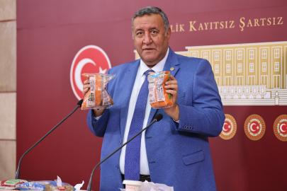CHP Niğde Milletvekili Ömer Fethi Gürer acı gerçeği gözler önüne serdi.     Anavatanı Anadolu olan kırmızı ve yeşil mercimek için   yedi yılda toplam: 4.463.769 ton ithalat yapıldı”