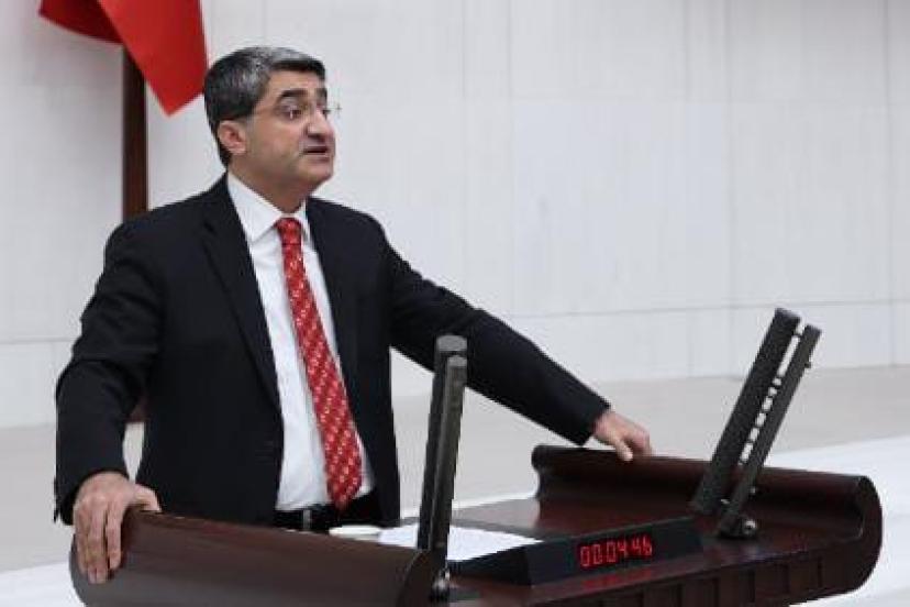 DEVA Partili Ekmen : Akademisyenleri dinleyin, AİHM kararlarını uygulayın