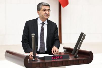 DEVA Partili Mehmet Emin Ekmen: “Hepimizin ortak bir sorumluluğu var: Bu ülkenin yıllardır taşıdığı ağır bir yükü artık sona erdirmek”