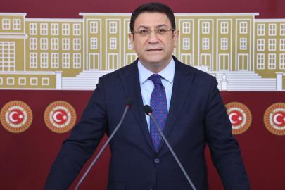 DEVA Partisi Ankara Milletvekili İdris Şahin’den Dünya Gençlik Günü’nde gençlerin gelecek kaygısına dikkat çeken açıklama: “Gençlerin hayalleri küçülmedi, hayatın en temel ihtiyaçları erişilmesi güç birer hedefe dönüştü”