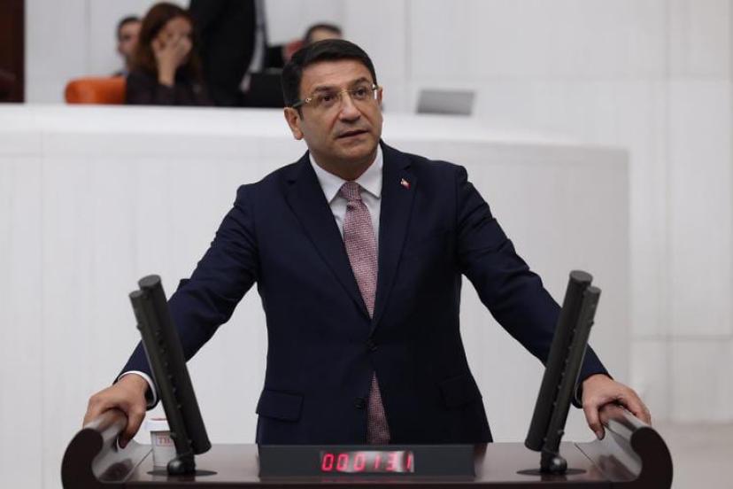 DEVA Partisi Ankara Milletvekili İdris Şahin’den İçişleri Bakanlığı ve E mniyet Genel Müdürlüğüne çağrı: “Polisi de ailesini de bu yükün altında yalnız bırakmayın”