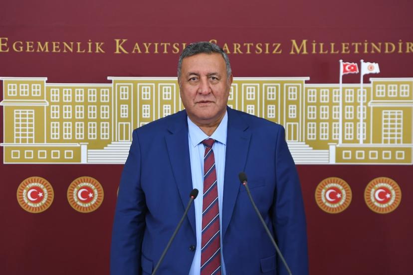 GÜRER: “KAMUDA TAŞERON BİTMELİ, İŞÇİLER KADROYA ALINMALI”
