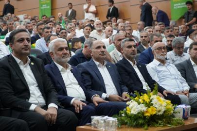 HÜDA PAR Lideri Yapıcıoğlu Bingöl'den seslendi: Ümmetin vahdeti için canımızı taşın altına koymaya hazırız