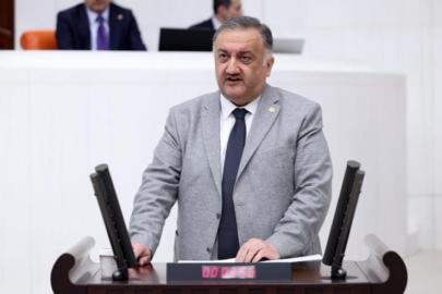 DEVA Partili Karal: “Fiyatları düşürmek için yapılmayan kalmadı ama üretici hâlâ kazanamıyor, tüketici ise alamıyor” “Hal düzenlemesi, komite, tanzim satış, denetim, ceza… Hepsi denendi; olmadı, olmuyor”