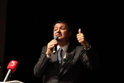 SAADET PARTİSİ GENEL BAŞKANI MAHMUT ARIKAN: “YÜZYILIN EN BÜYÜK VURGUNU ‘GÖREVDEN AF’ İLE GEÇİŞTİRİLEMEZ” “MİLLETİN SOFRASINDAN ÇALINAN HER KURUŞUN HESABINI VERECEKSİNİZ!” “HUKUK, İKTİDARA AF MEKANİZMASI DEĞİLDİR”