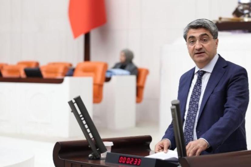 DEVA Partili Ekmen: AK Parti’yi de sarsan bir dolandırıcılık bu