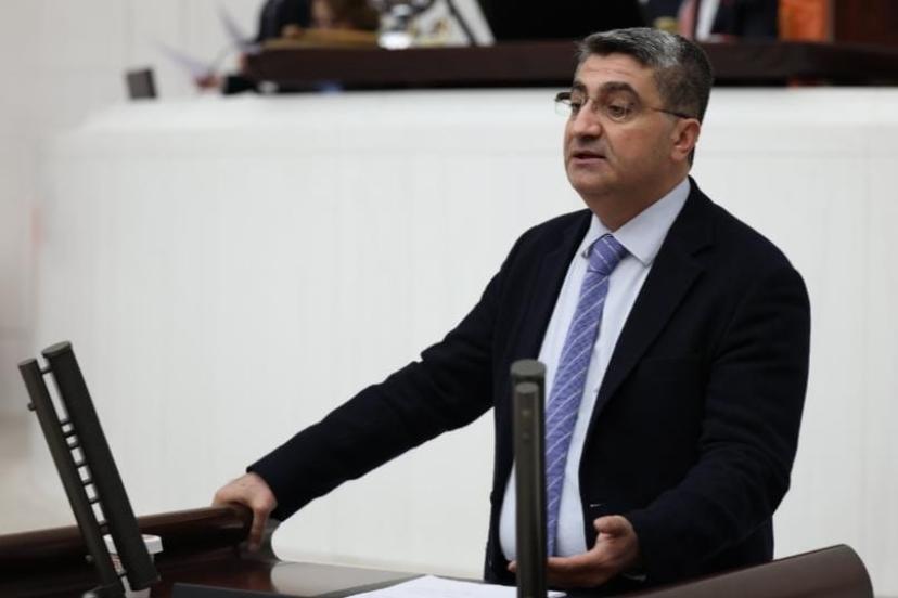 DEVA Partili Ekmen: “Akdeniz Sahil Yolu daha fazla gecikmeden tamamlanmalı”