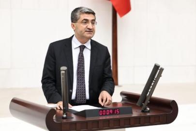DEVA Partili Ekmen: Okullarda yaşanan saldırılar, yaptığımız uyarıların ne kadar haklı olduğunu gösteriyor