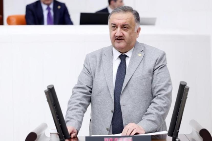 DEVA Partili Karal: “Masumiyet karinesi kişiye, dosyaya ya da soruşturmanın tarafına göre değişmez” “Fon soruşturmasında doğru olan yapılıyor; aynı hassasiyet neden herkese gösterilmiyor?”